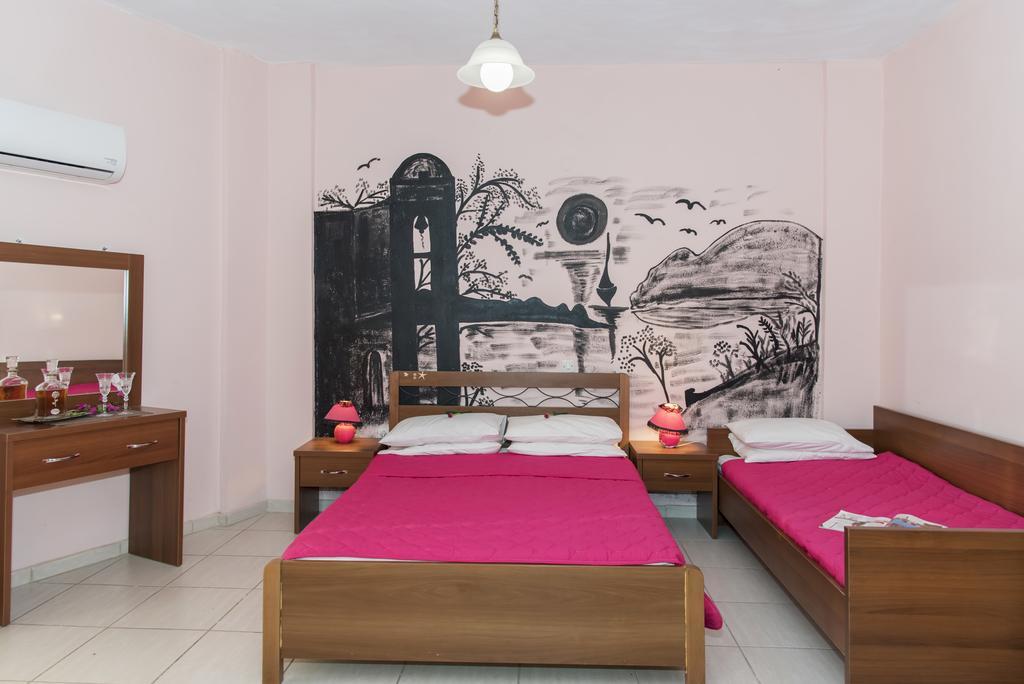 Mary Rooms Adamantas  Екстериор снимка
